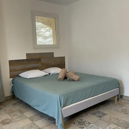 L'étape Bonifacienne Bonifacio (Corsica)